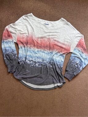 Democracy Women’s Top Sz L Off White Pink & Blue Ripple Water Print Long Sleeved